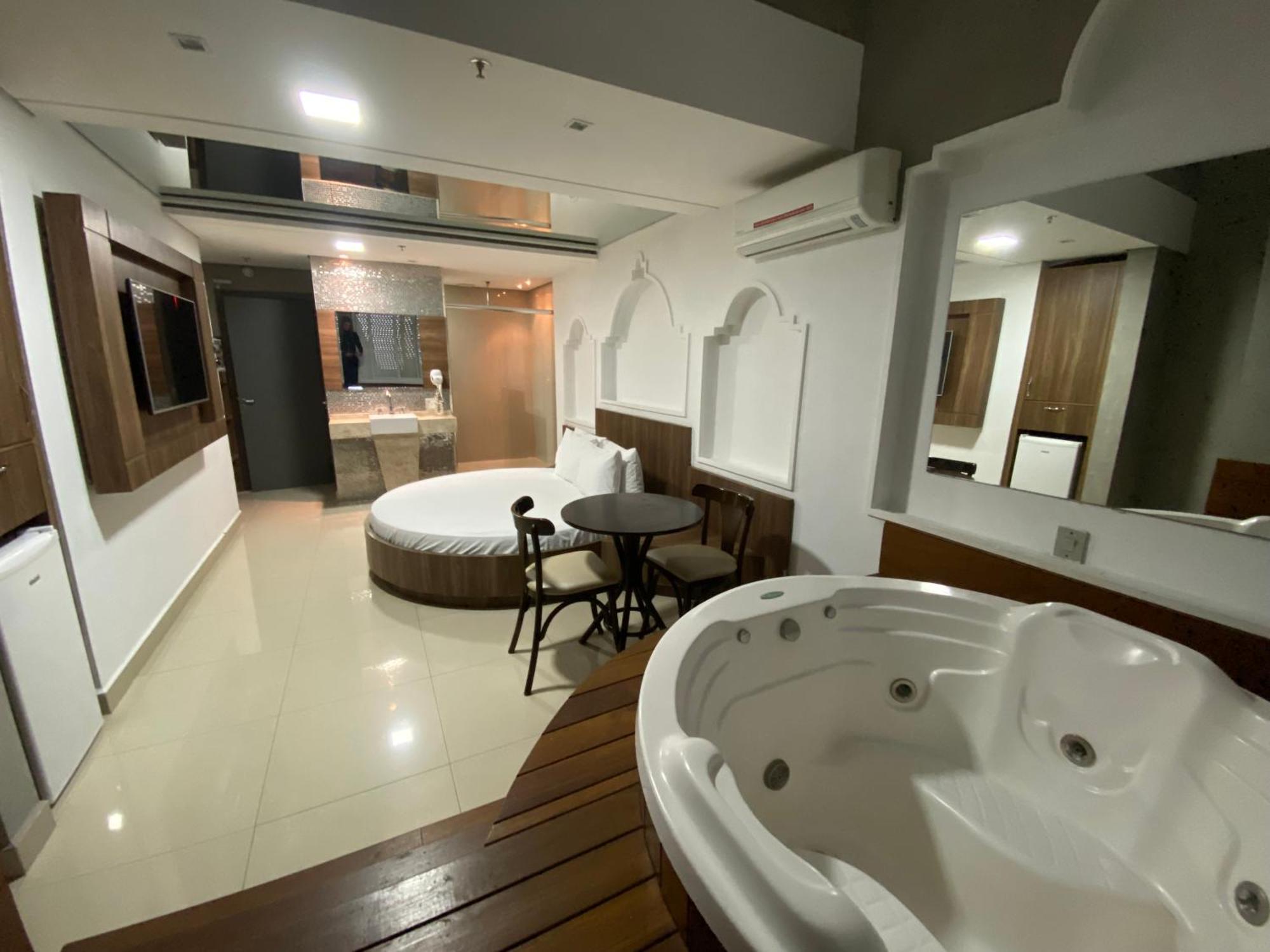 Drops Motel Porto Alegre Exterior photo